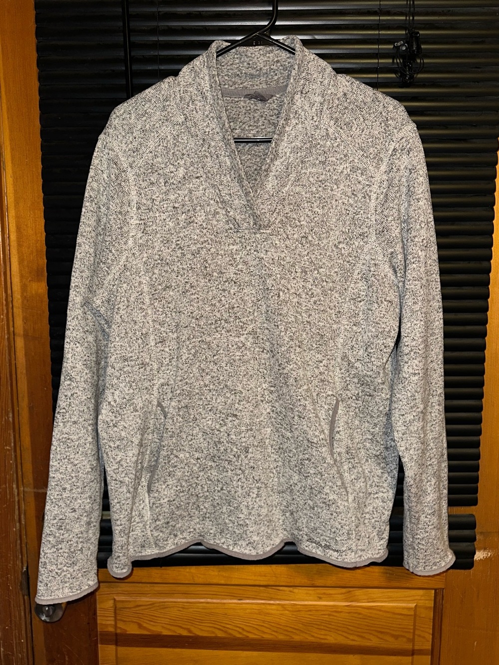 Eddie Bauer Women's Heather Grey Fleece Pullover